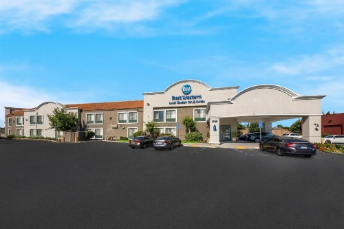 Best Western Lanai Garden Inn & Suites - image 4