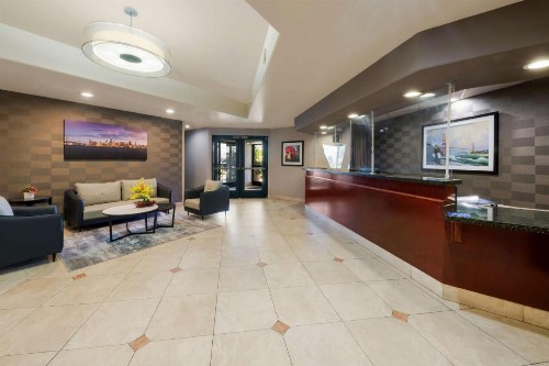 Best Western Lanai Garden Inn & Suites - image 5
