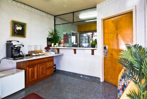 Valley Inn San Jose - image 17