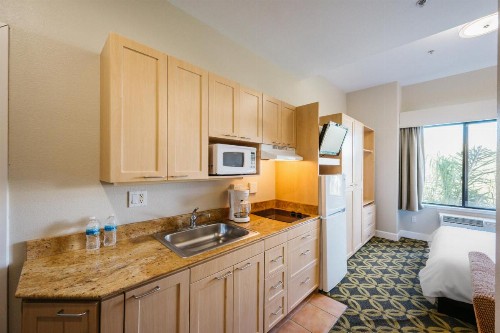 Studios Inn - image 11