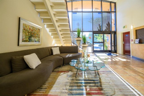 Studios Inn - image 4