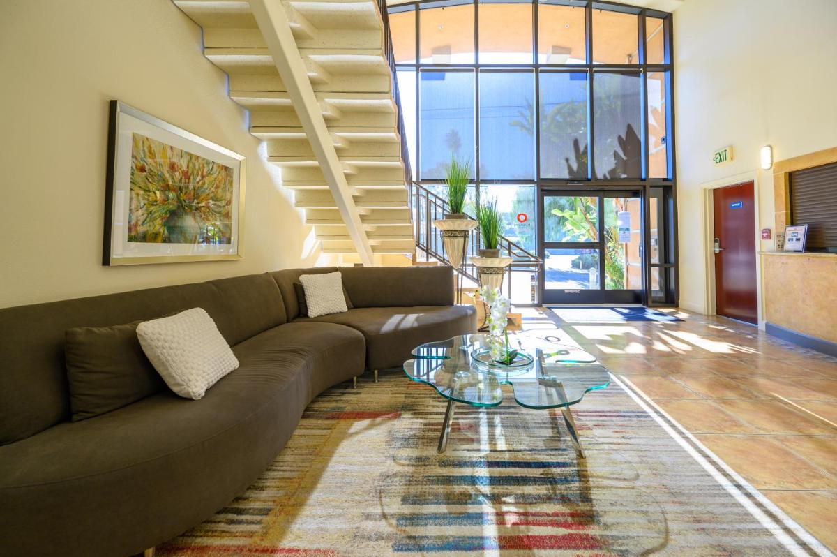 Studios Inn - image 4