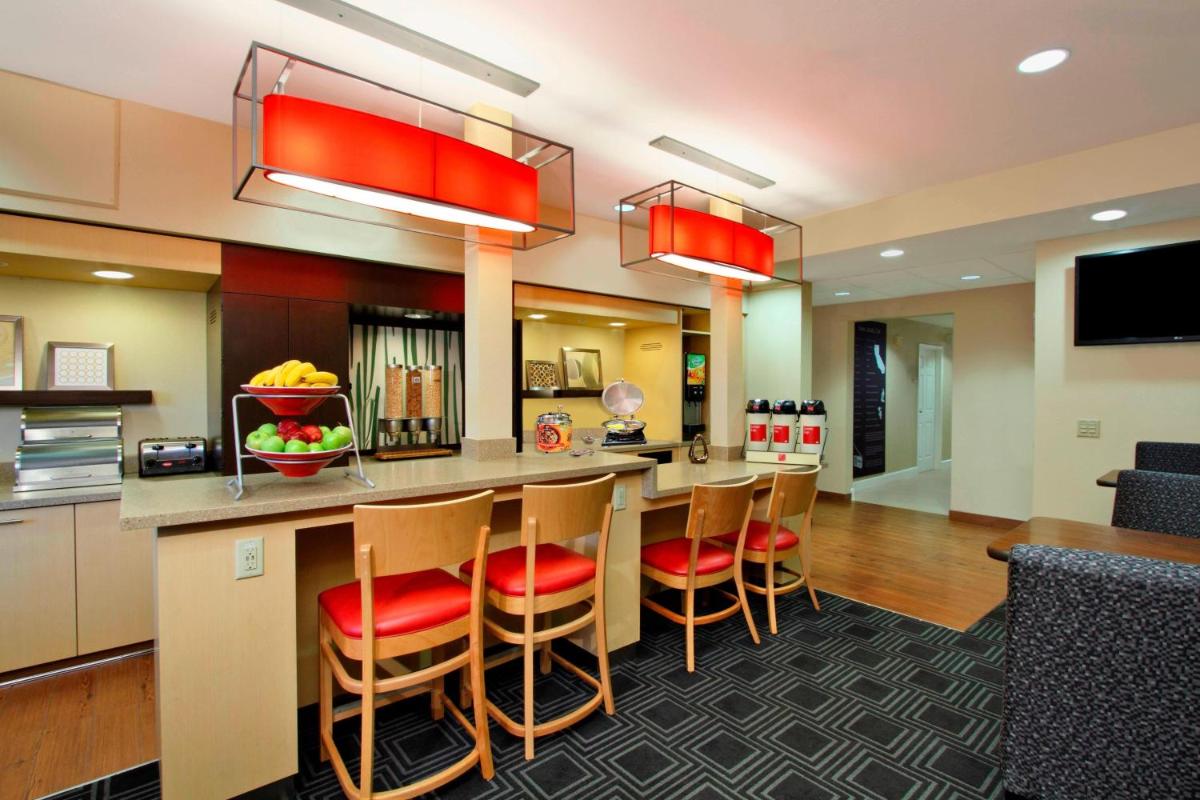 TownePlace Suites San Jose Cupertino - image 4
