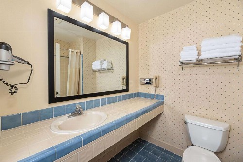 Clarion Inn Silicon Valley - image 35