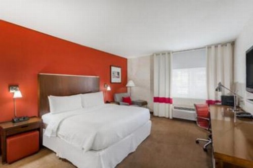 Wyndham Garden Silicon Valley - image 17