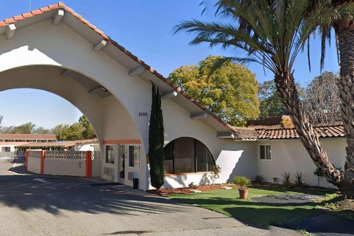 EZ 8 Motel San Jose II