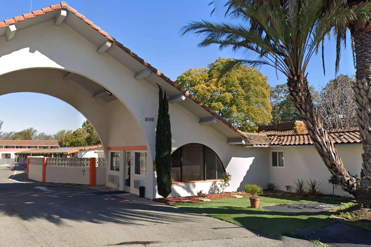 EZ 8 Motel San Jose II - main image