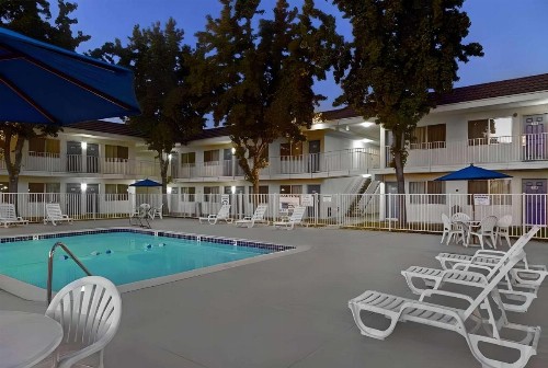 Motel 6-San Jose CA - South - image 18