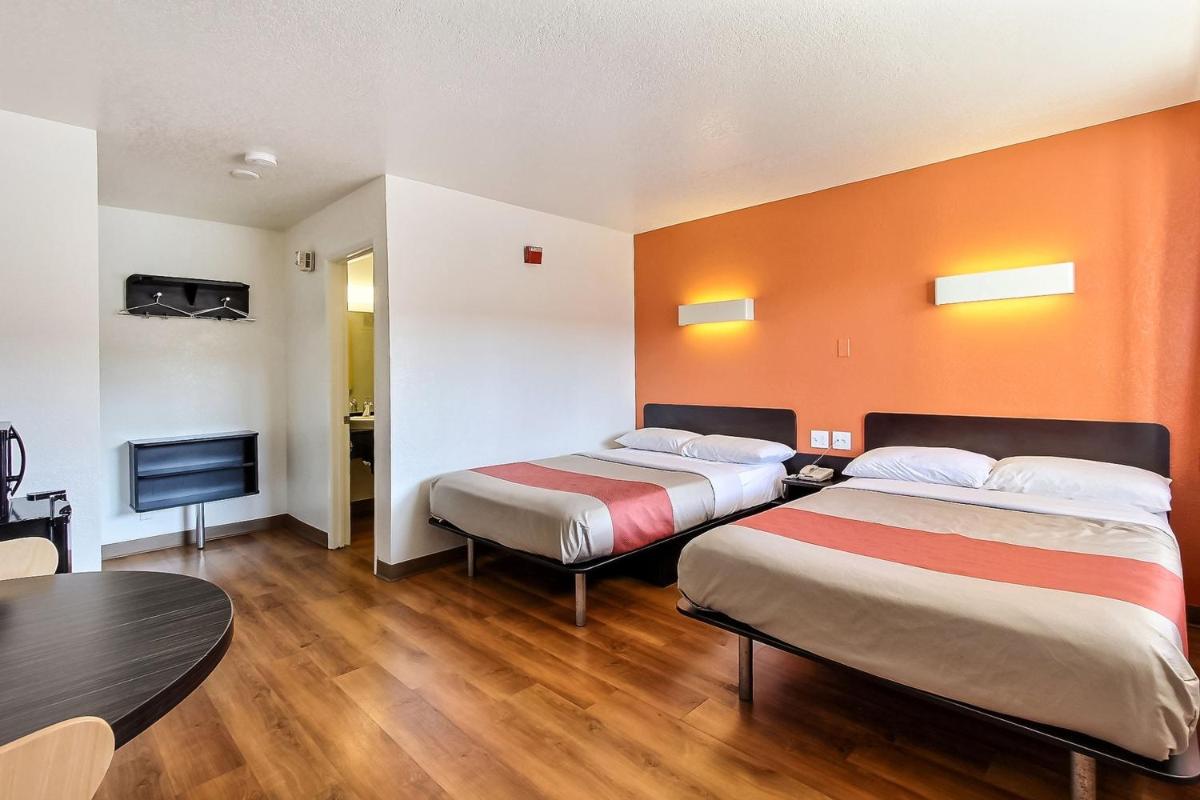 Motel 6-San Jose CA - South - image 2