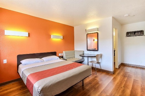 Motel 6-San Jose CA - South - image 22