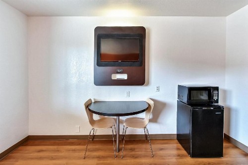 Motel 6-San Jose CA - South - image 27