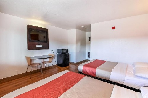 Motel 6-San Jose CA - South - image 36