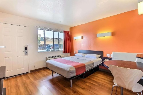Motel 6-San Jose CA - South - image 6