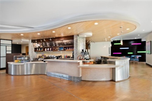 Courtyard by Marriott San Jose North/ Silicon Valley - image 12
