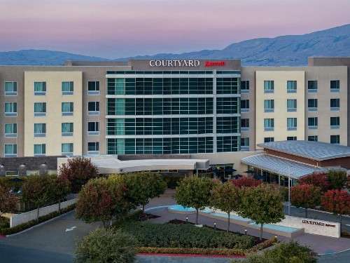 Courtyard by Marriott San Jose North/ Silicon Valley - image 2