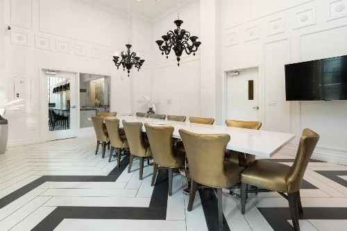 Global Luxury Suites at Baypointe Station - image 11