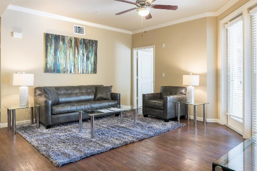 Churchill Living Verdant - image 3