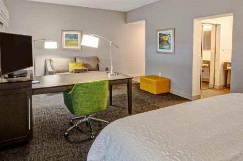 Hampton Inn & Suites San Jose Airport - image 14