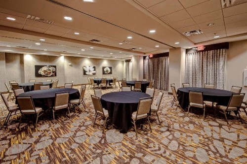 Hampton Inn & Suites San Jose Airport - image 16