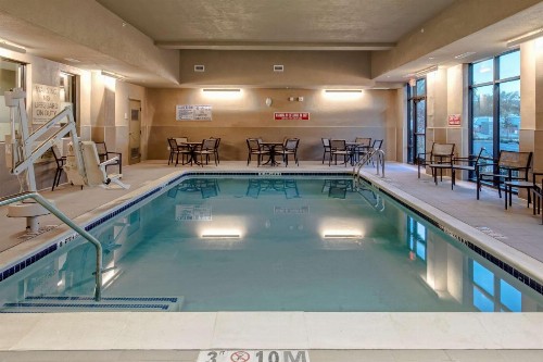 Hampton Inn & Suites San Jose Airport - image 8