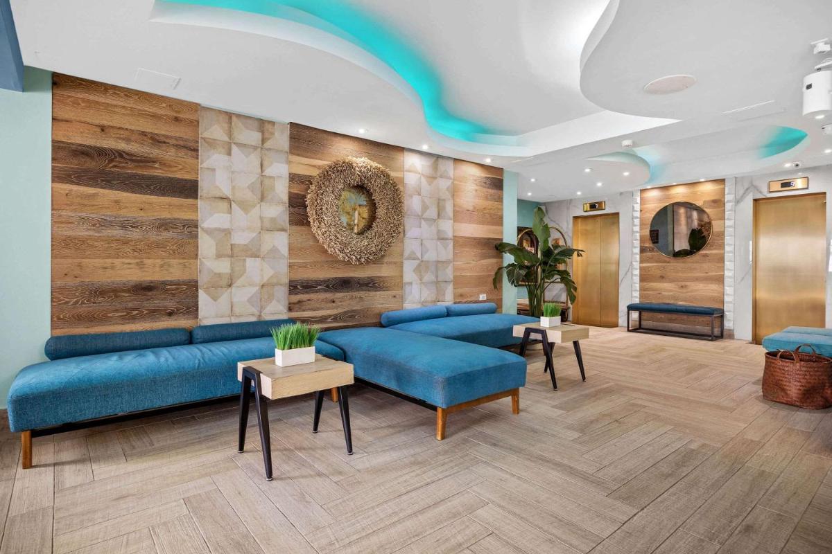 Comfort Inn San Juan - main image