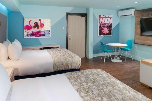 Comfort Inn San Juan - image 20