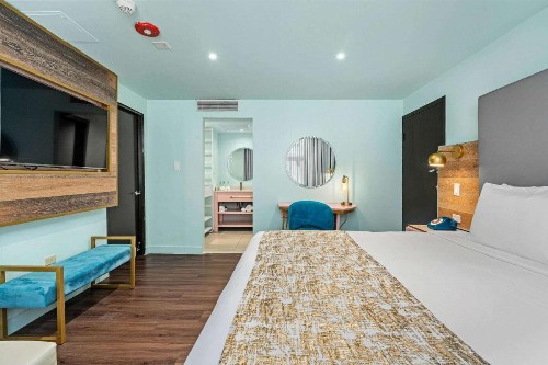 Comfort Inn San Juan - image 3