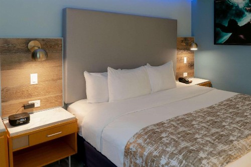 Comfort Inn San Juan - image 4