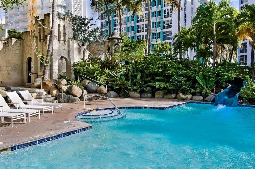 The Condado Plaza Hilton - image 36