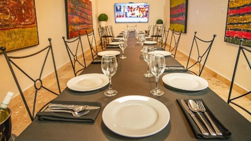Casa Condado Hotel - image 3