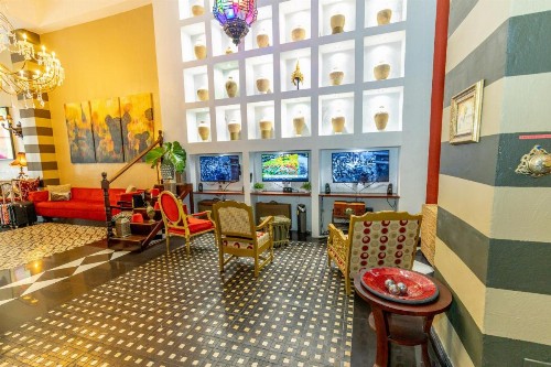 CasaBlanca Hotel - image 12