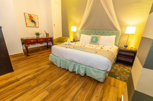 CasaBlanca Hotel - image 19