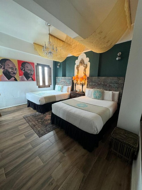 CasaBlanca Hotel - image 21
