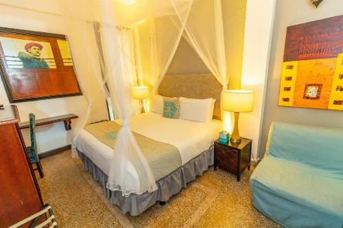 CasaBlanca Hotel - image 28