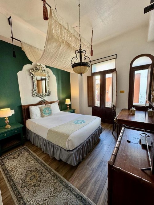 CasaBlanca Hotel - image 31