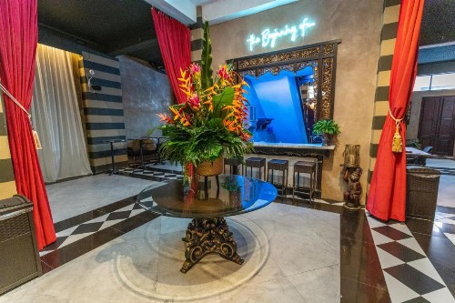 CasaBlanca Hotel - image 9