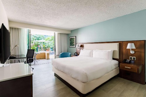 DoubleTree by Hilton San Juan - image 10