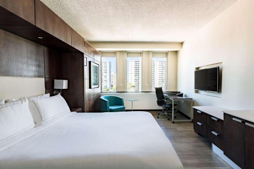 DoubleTree by Hilton San Juan - image 16