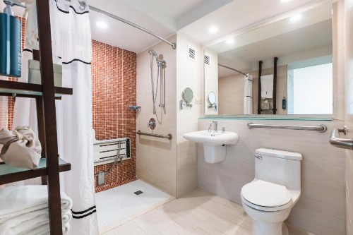 DoubleTree by Hilton San Juan - image 50