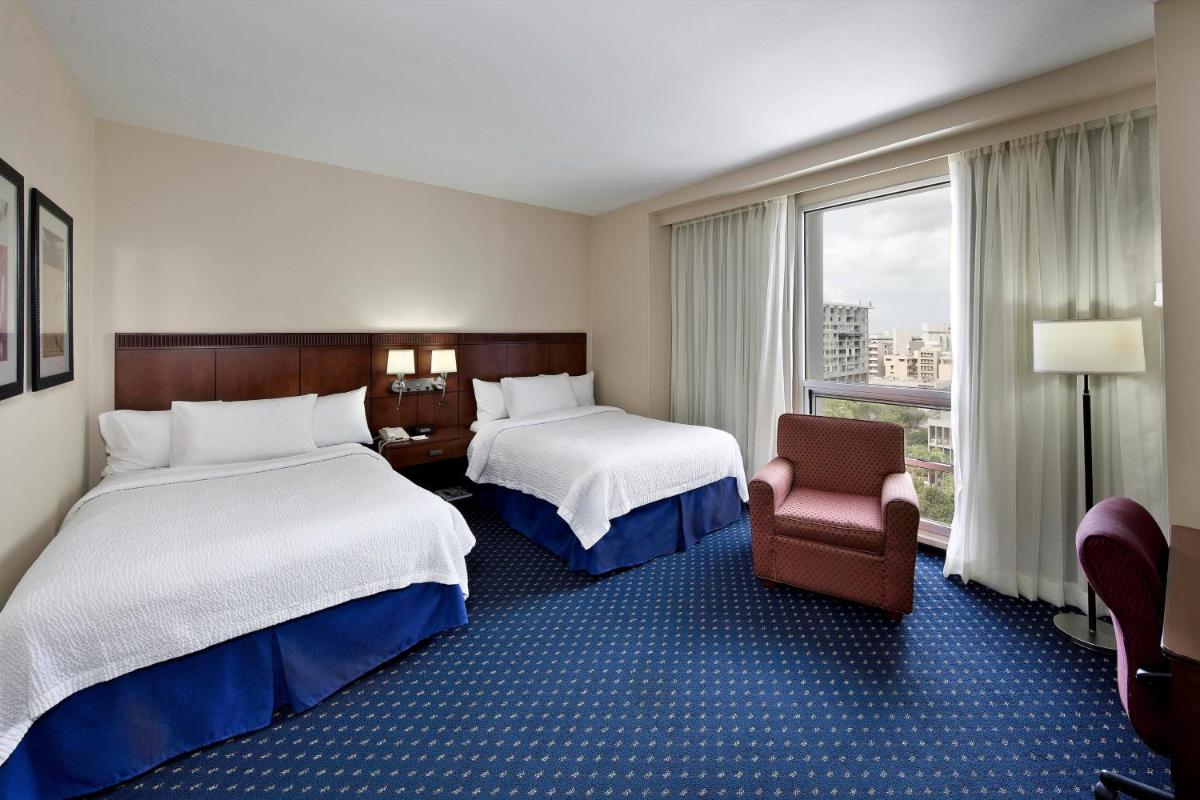 Courtyard by Marriott San Juan Miramar - image 4