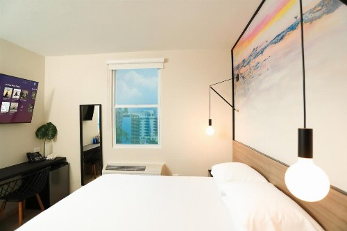 The Tryst Beachfront Hotel - image 39