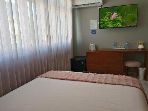 Trópica Beach Hotel - image 25