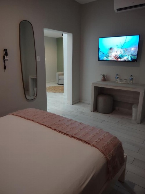 Trópica Beach Hotel - image 33