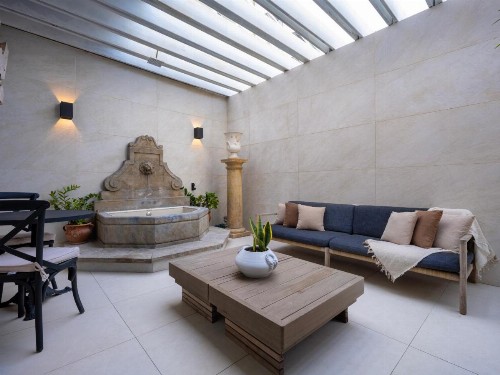 O:Live Boutique Hotel A Small Luxury Hotel of the World