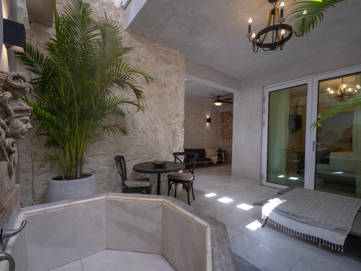 O:Live Boutique Hotel A Small Luxury Hotel of the World - image 4