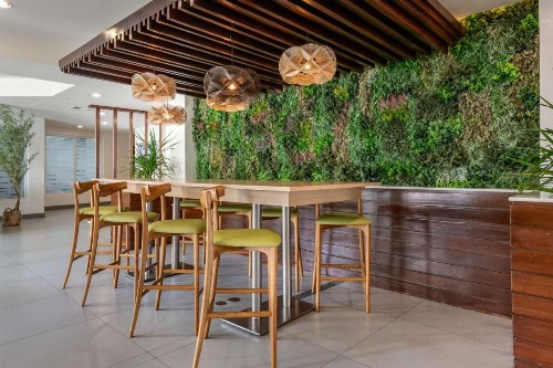 Best Western Plus Condado Palm Inn - image 5