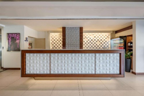 Best Western Plus Condado Palm Inn - image 6