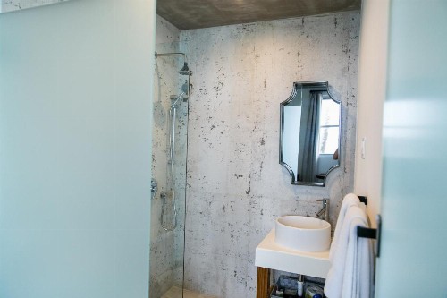 Numero Uno Beach House - image 17
