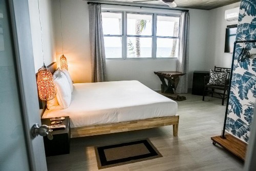 Numero Uno Beach House - image 18