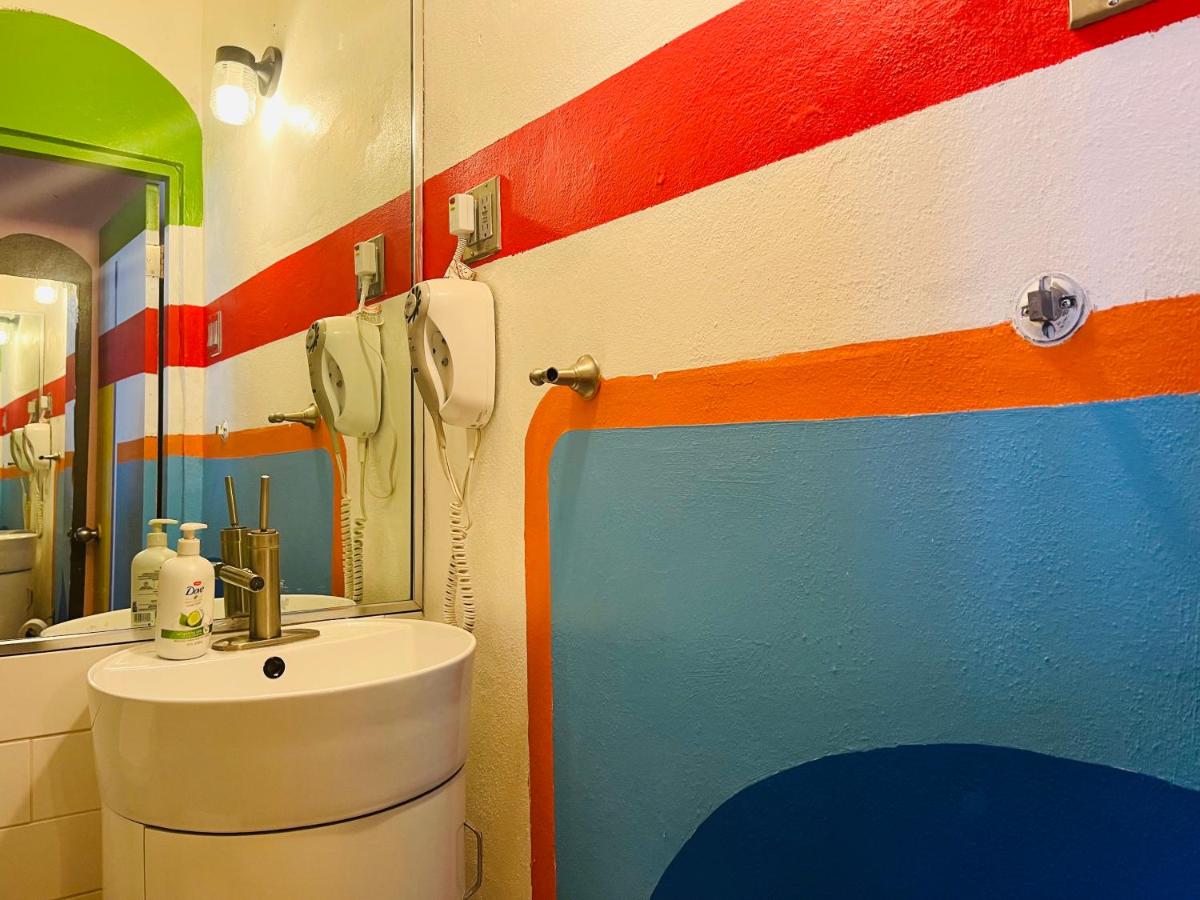 Coqui del Mar - LGBTQ Hotel - All Adults Welcome - image 4